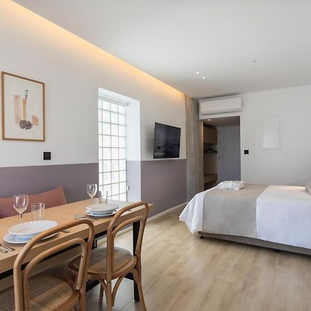 Alinea Urban Saripolou Square Aparthotel Limassol Exteriör bild