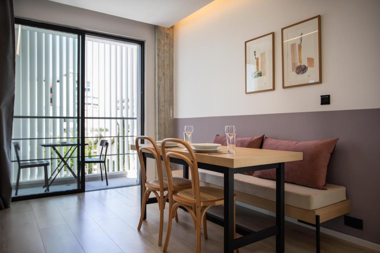 Alinea Urban Saripolou Square Aparthotel Limassol Exteriör bild